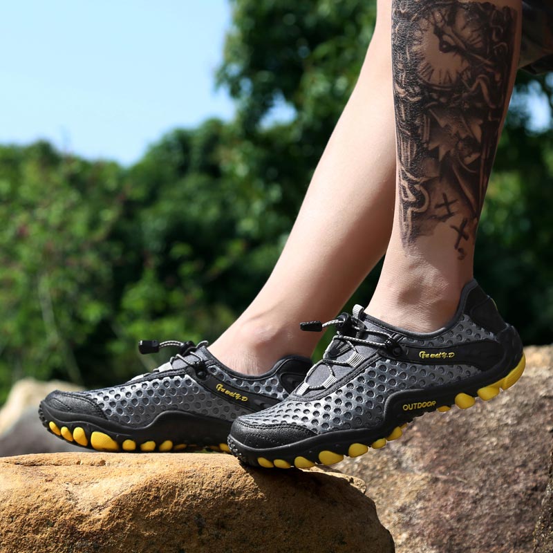 Trekking Gunung Sepatu Olahrag - Japanese Lifestyle Store ulasan dan harga